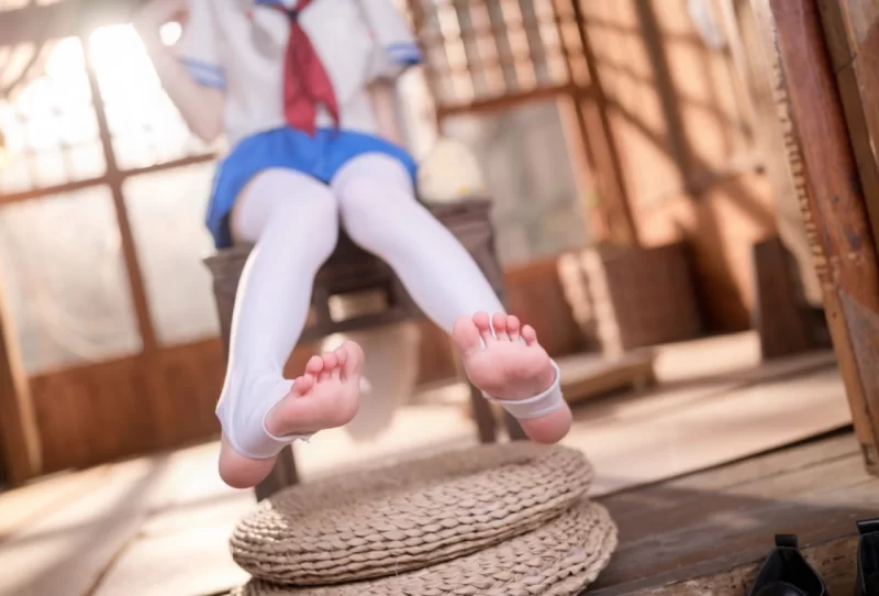 国产coser [COSPLAY] [九柒喵] 朝凪 JK【37p+200m】