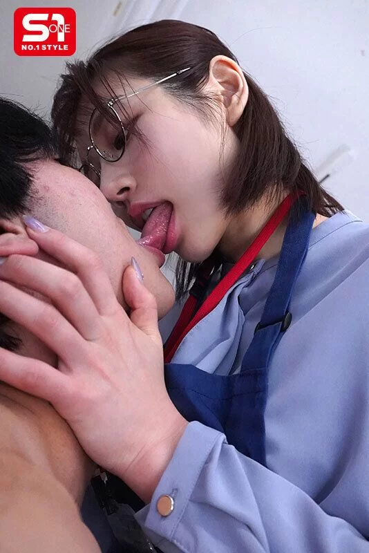 高颜值 被平时平时文静的反差美女调教【2V+8G】