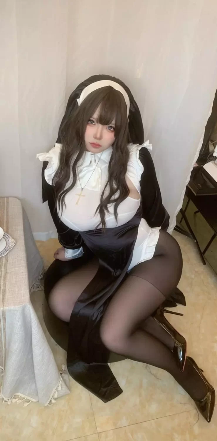 国产coser 纯爱neko写真合集【npv+1.12g】