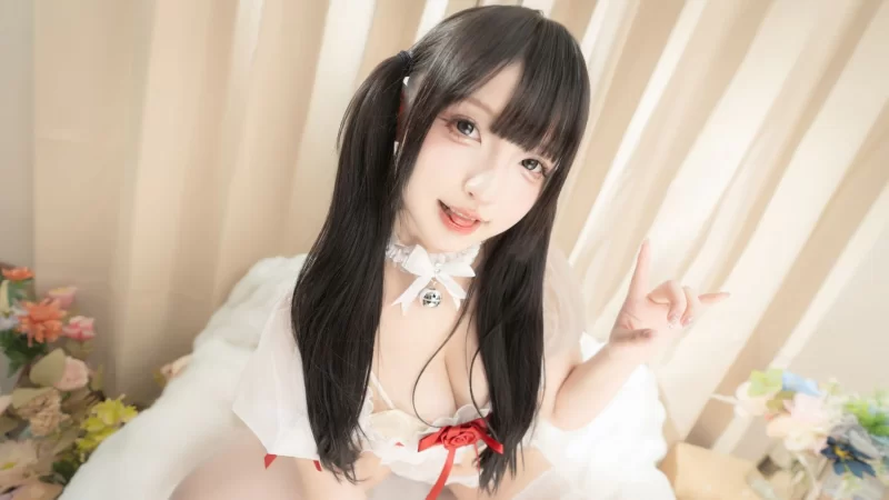 Cosplay 神楽坂真冬 Vol.203 草莓蛋糕 [75P2V-249M][百度网盘]【75P2V+249M】