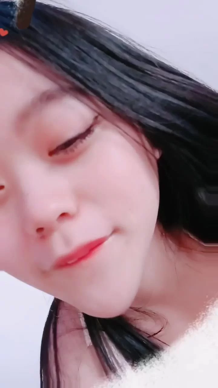 美女御姐 无敌淫骚萌妹！豹纹丝袜！身材爆炸无毛馒头逼，卫生间【1v+651m】