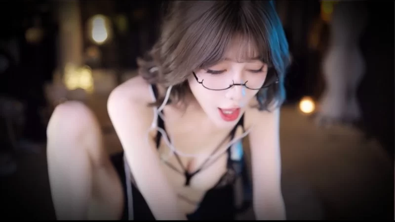 ASMR 张爱玲-14 捆绑主仆调教剧情 翻白眼高潮表情 阿黑颜【1v+733MB】