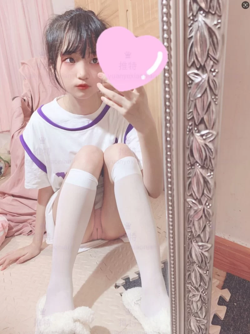合法萝莉 二次元卡哇伊极品妹[原野小年]粉丝群福利私拍cos【12套+500M】