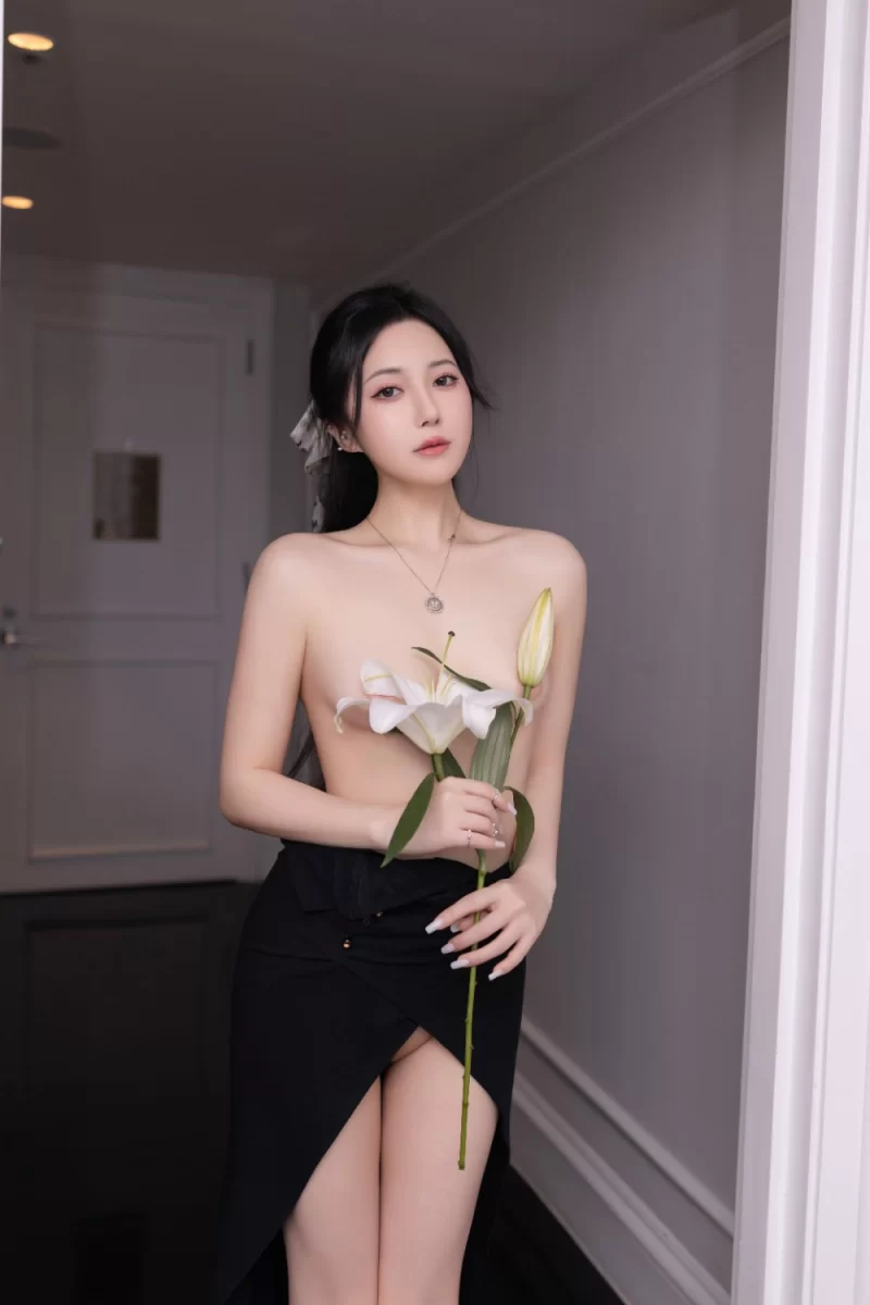 福利姬 鱼子酱Fish NO.209 内购无水印 水仙花故事【120P+1.17G】