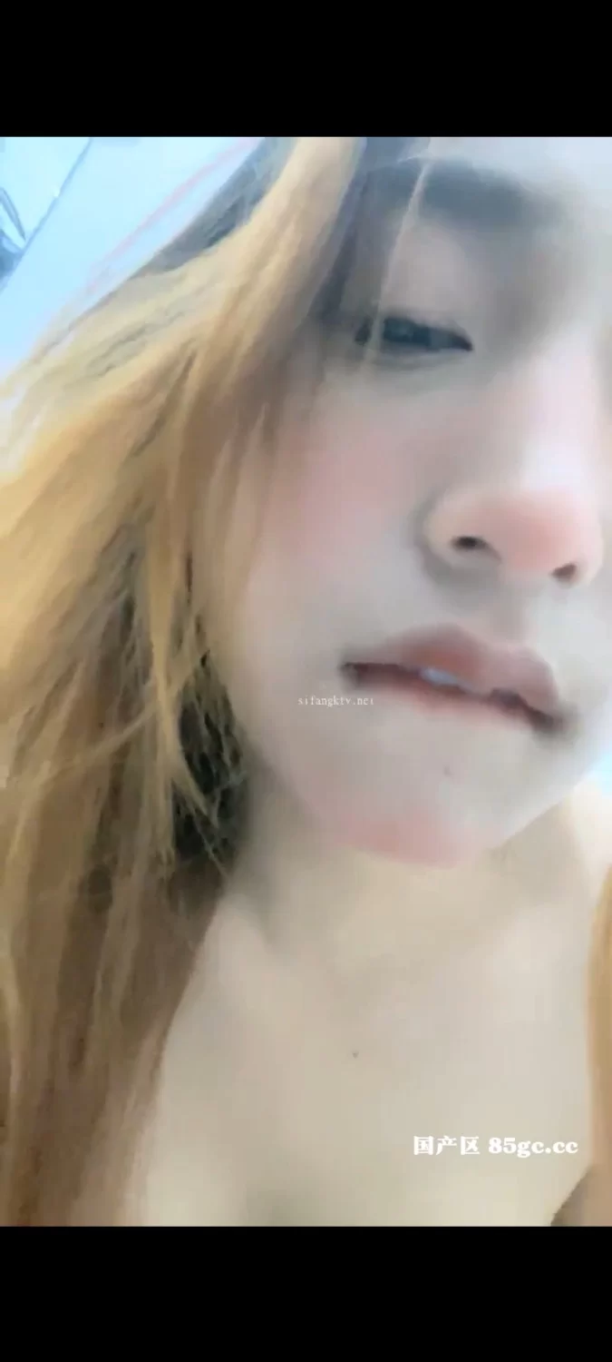自拍 女神办公，上班办公室玩跳蛋厕所自慰，同事就在旁边，二【12v+4.8g】