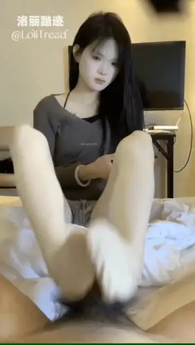 美腿/足控 国产萝莉洛丽塔小皮鞋,JK,足交,鞋交,玉足长腿 足控爱好者【127V+84G】
