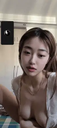 自拍 极品泄密-校花级美女与男友视频裸聊泄密 超高颜值掰B自【3v+411M】