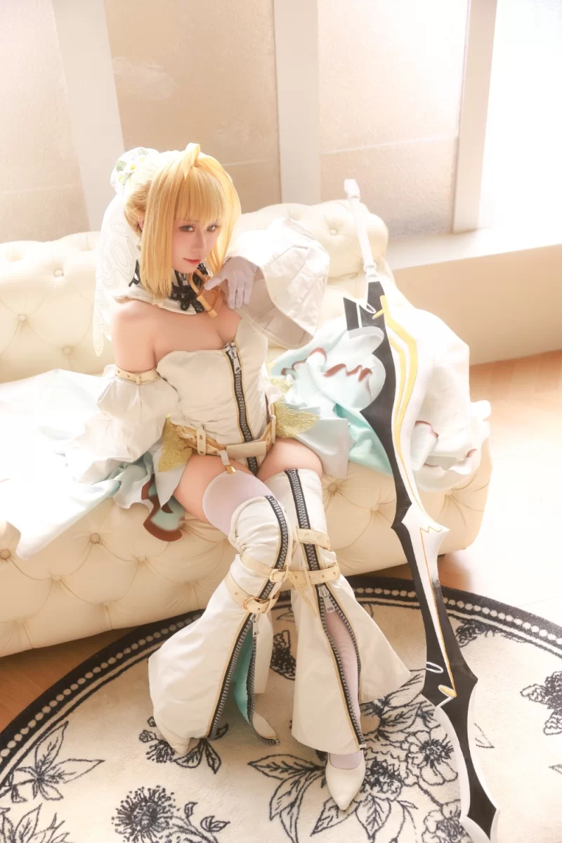 国产coser G44不会受伤 尼禄花嫁【43P+458M】