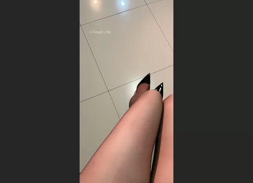 国产主播 [抖音福利]苗条长腿黑丝熟女[晓琳]露点骚舞骚舌诱【1V+166M】
