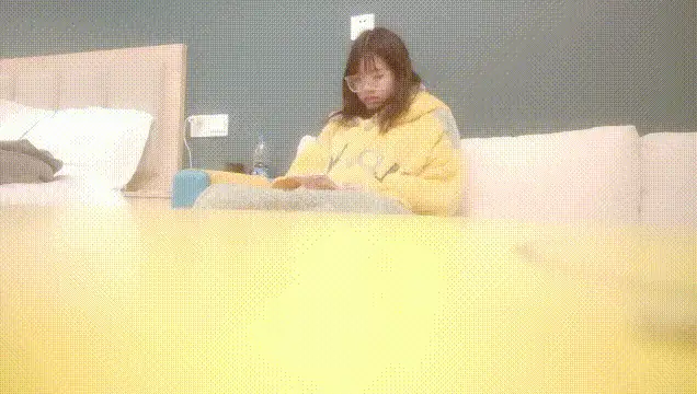 美女御姐 小哥酒店约炮d奶小姐姐聊到伤心处都哭了好好安慰一番开【2+2116MB】
