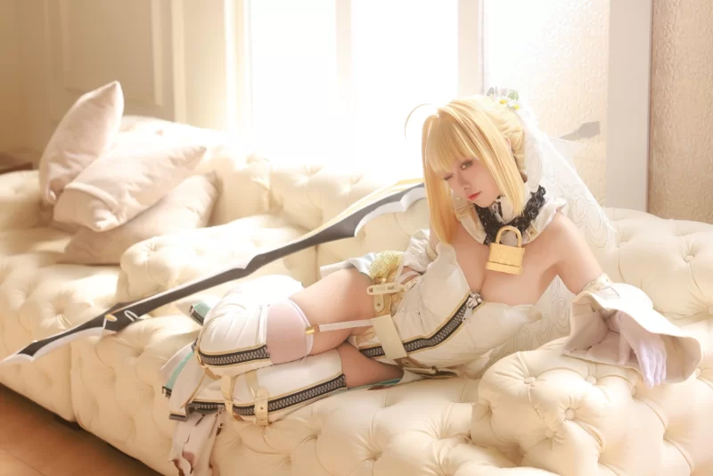 国产coser G44不会受伤 尼禄花嫁【43P+458M】