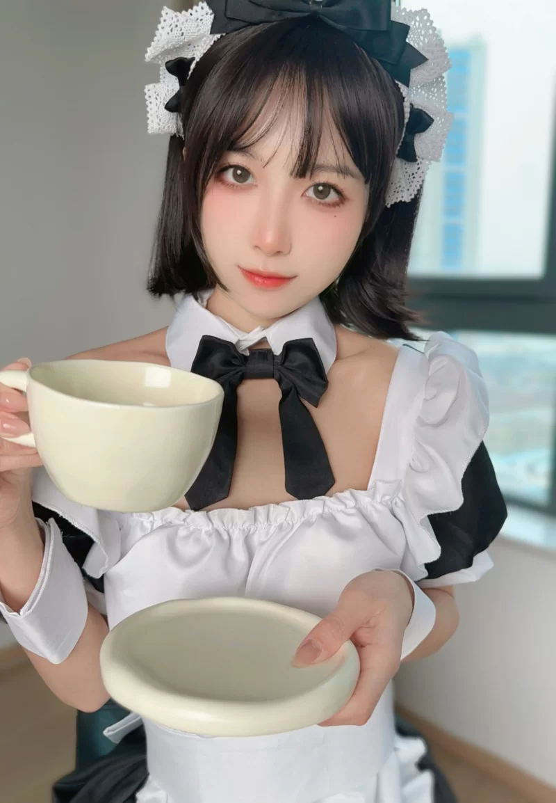 自拍 布丁大法 - 女仆奶糖派 [149P7V-2.63GB]【149P7V+2.63GB】