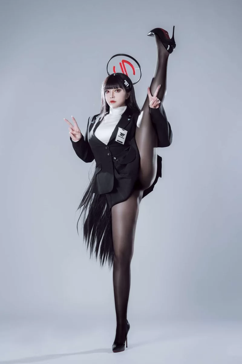 Cosplay 半半子 Vol.087 BANBANKO 調月リオ [60P8V-477MB][百度网盘]【60P8V+477M】