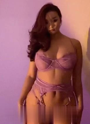 美女御姐 福利姬超大奶美女 ins 微密圈-奈奥米naomi大更新视频福利合集【34v+257p+1.17g】