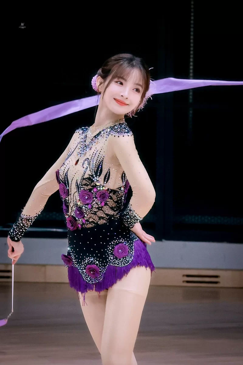 唯美写真 偶像运动会 超新星运动会 艺术体操 许杨玉琢 饭拍合集【150v，49p+3.89G】