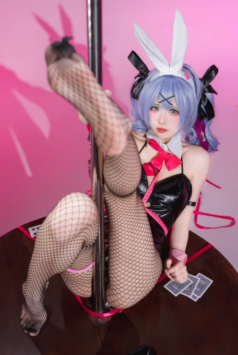 Cosplay 九柒喵_初音 兔子洞 [26P]【26P+700m】
