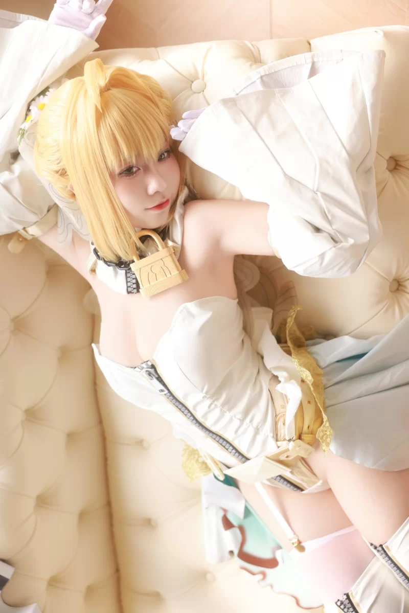 国产coser G44不会受伤 尼禄花嫁【43P+458M】