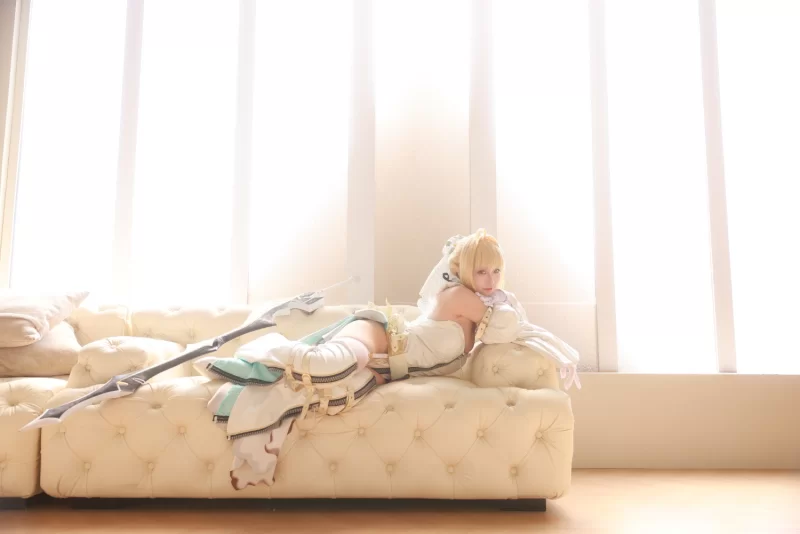 国产coser G44不会受伤 尼禄花嫁【43P+458M】