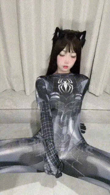 美女御姐 b站超高颜值，美少女嫩妹[奶芙]福利私拍，自导自然辱【2+4264MB】