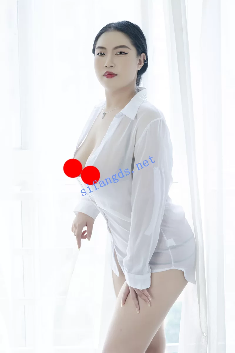 福利姬 [重磅精品]昭君，巨乳白领，大尺度私拍4K视频【14P+1V（9:35）+831MB】