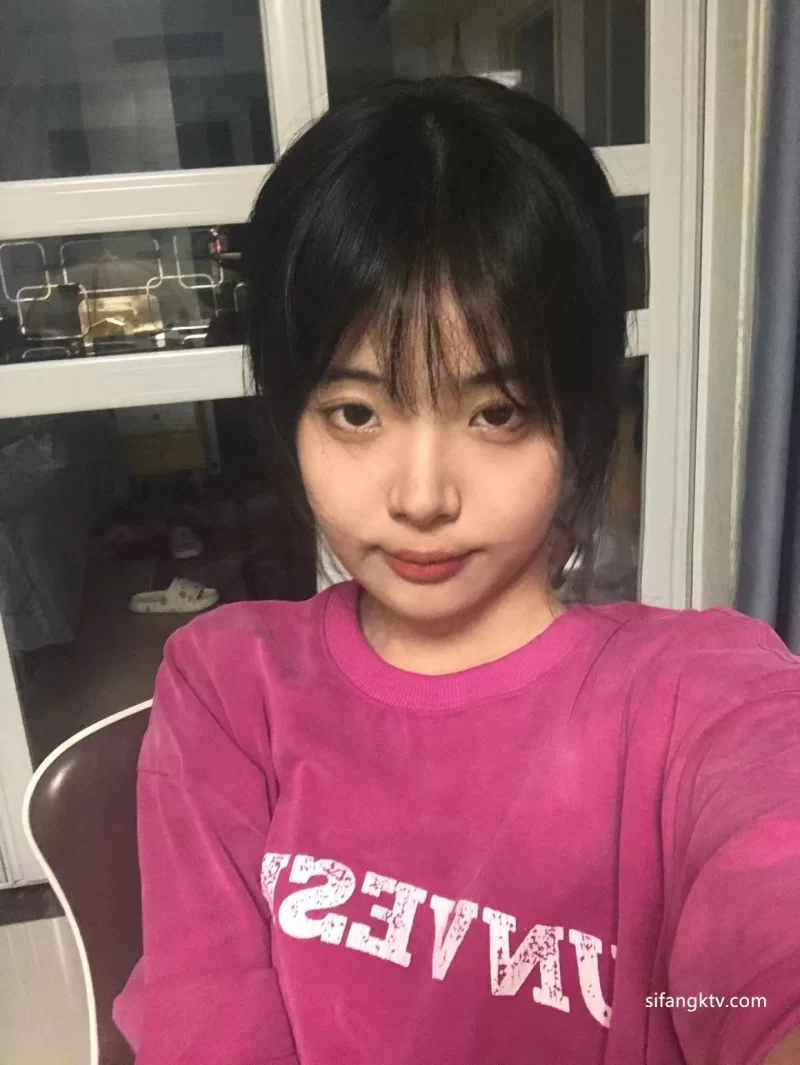 女大学生 山西运城学生妹❤️陈茹茹❤️性爱视频流出 手捧大屌一【5v26v+127M】