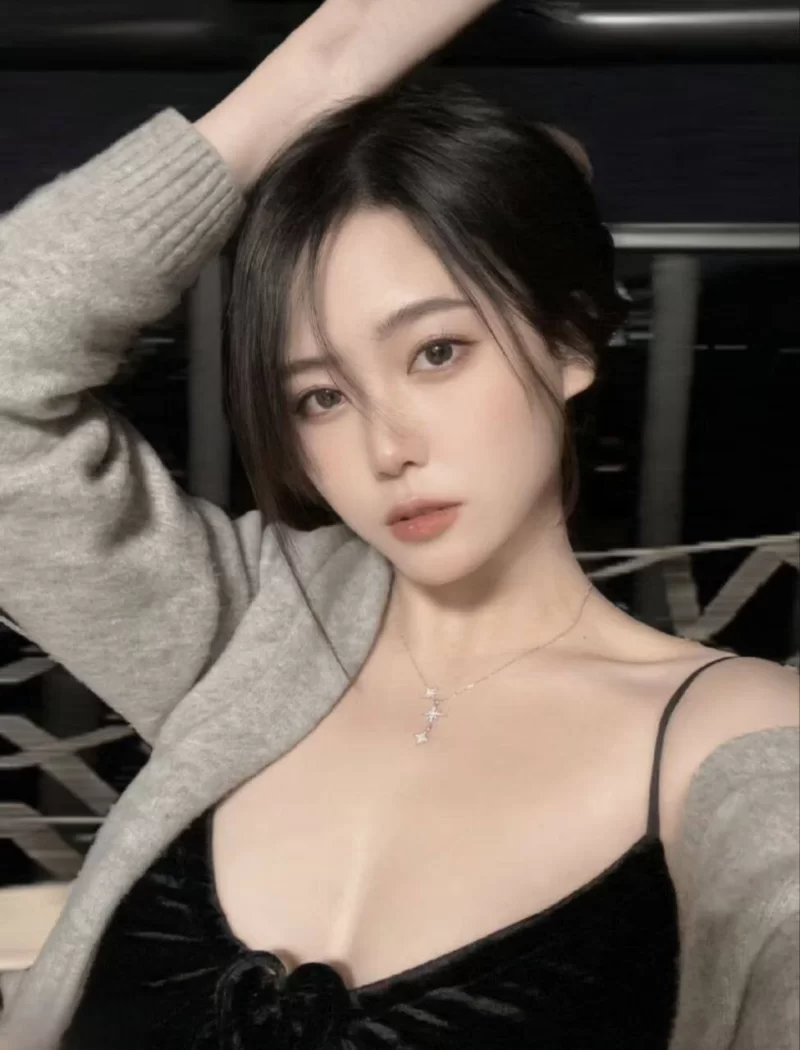 美女御姐 超极品泄密系列之东莞陈芯芯等36位极品美女图影【330V/608P+5.5g】