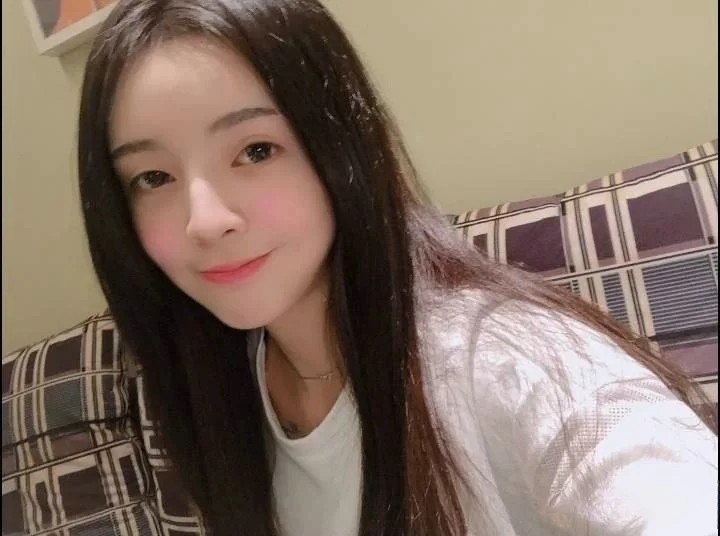 91大神 约高素质高学历眼镜正妹一镜到底全程露脸精彩对话【1V+902M】