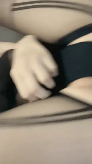 美女御姐 主播[娇妻小朋友] 高颜妩媚御姐情趣制服黑丝圆润酥胸【9v+8.8g】