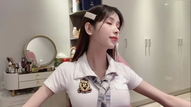 美女御姐 女神放飞自我心动感觉[anna102]多种道具自慰~一晚狂撸，【7v+6.53g】
