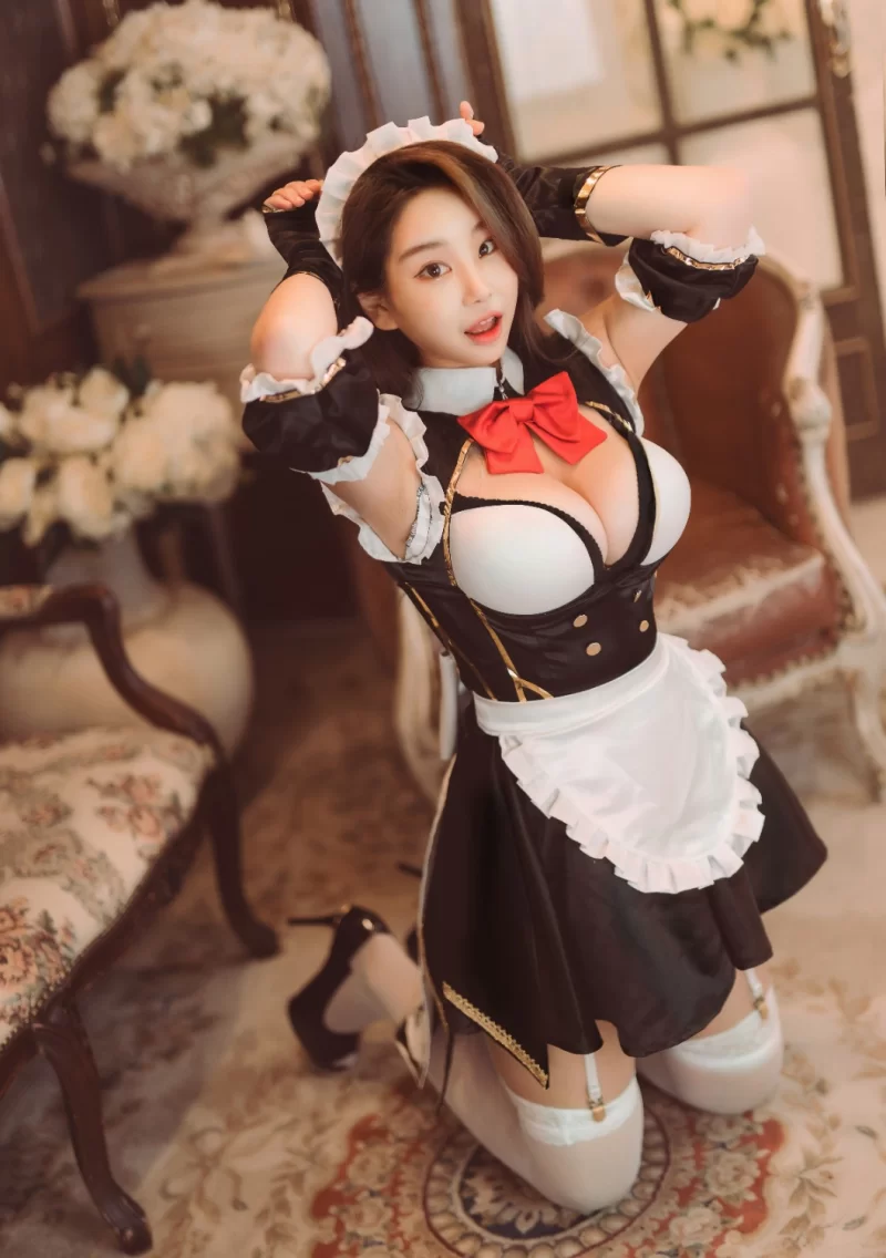 日韩coser Zzyuri (쮸리) - Erika【23P+201M】