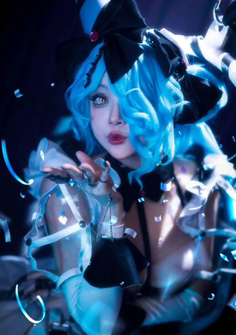 国产coser 黑龙贯通写真合集【npv+2.62g】