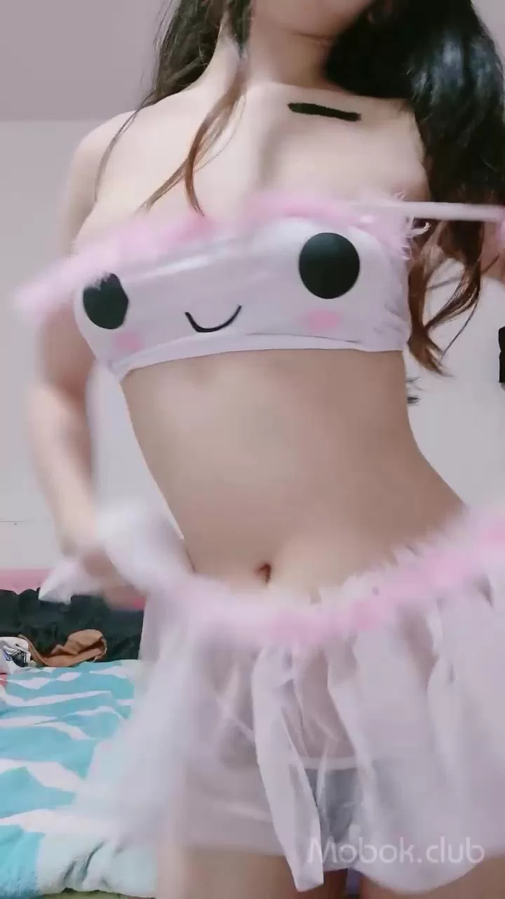 美女御姐 甜美乖巧OO後清純美少女,身材微胖有肉,皮膚白裏透紅,毛毛【1v+1.28g】