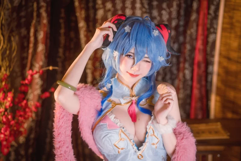 日韩coser Sally Dorasnow - Ganyu QiPao [39P-410MB]【39P+410M】