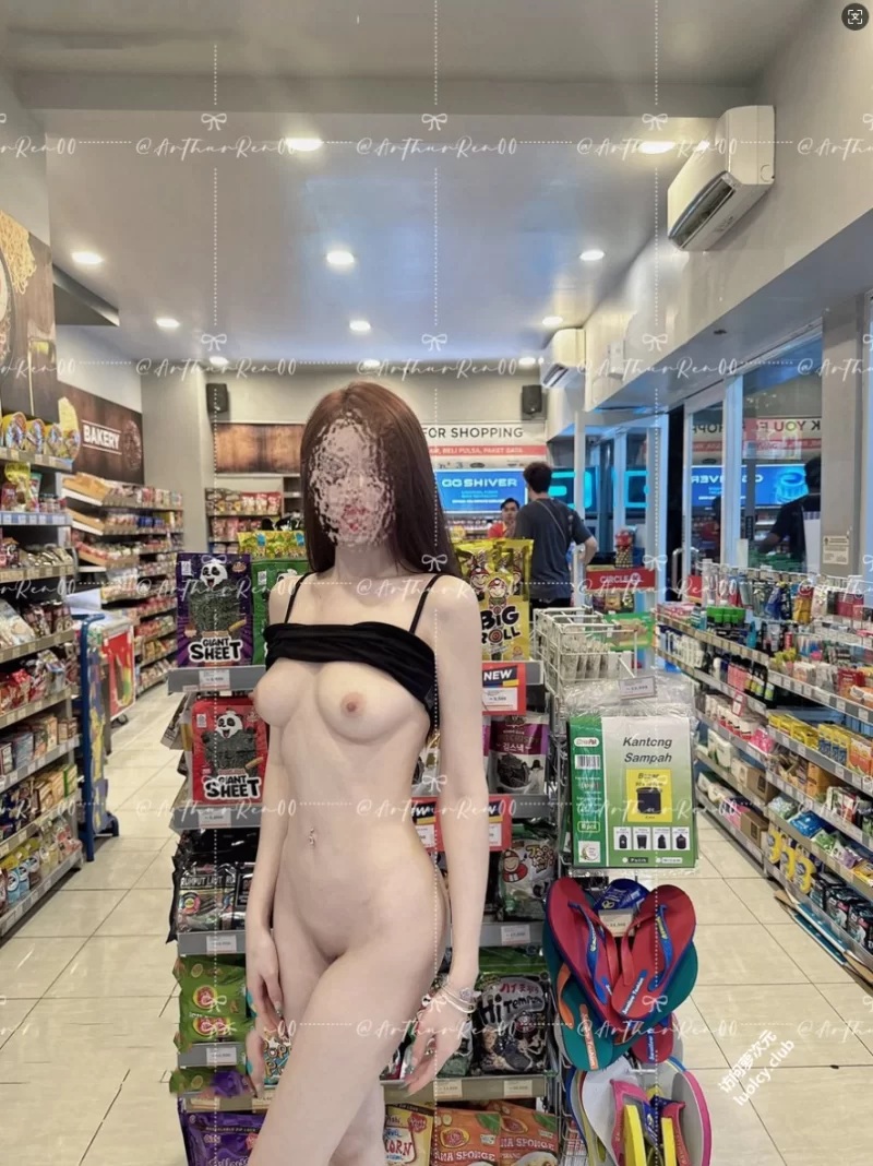 美女御姐 EnXing - 顶级九头身御姐人前露出福利订阅【41V242P+990M】