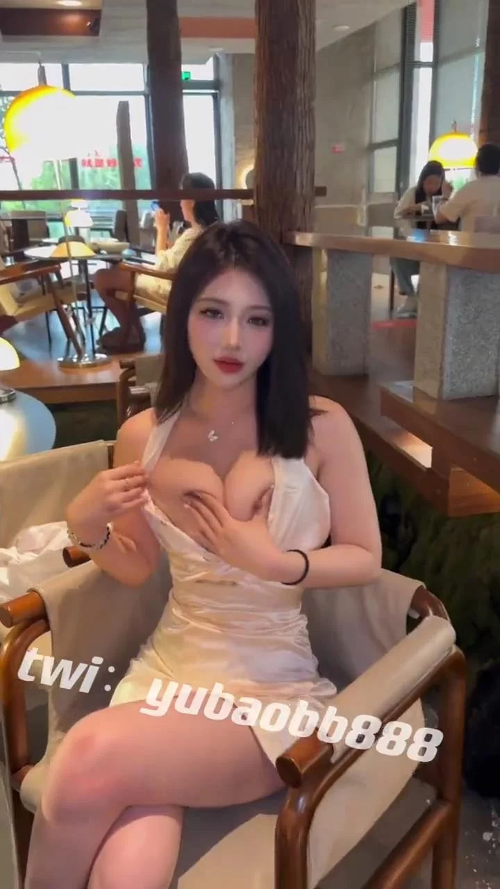 美女御姐 〖清凉一夏户外激情〗胆子大一点 给炎热的夏天带来一丝【12v+844m】