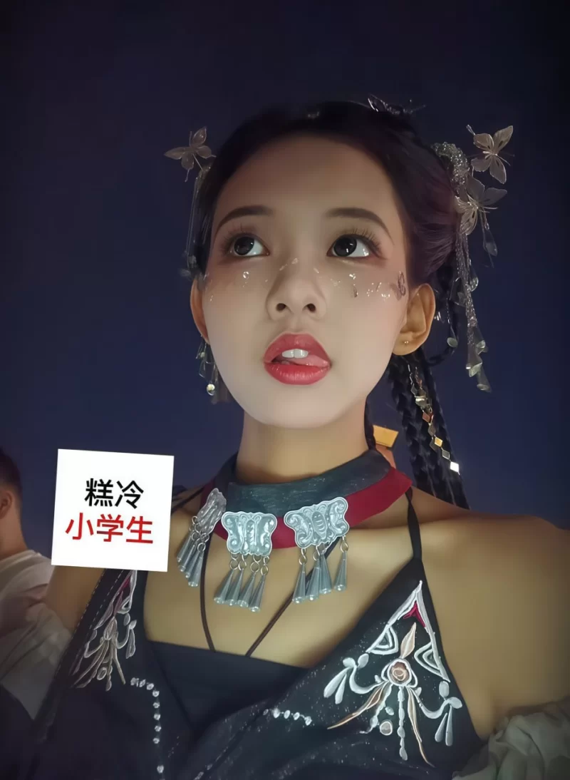 美女御姐 [原档泄密]身材超好的黑皮女大与男友性爱流出【7V22P+514m】
