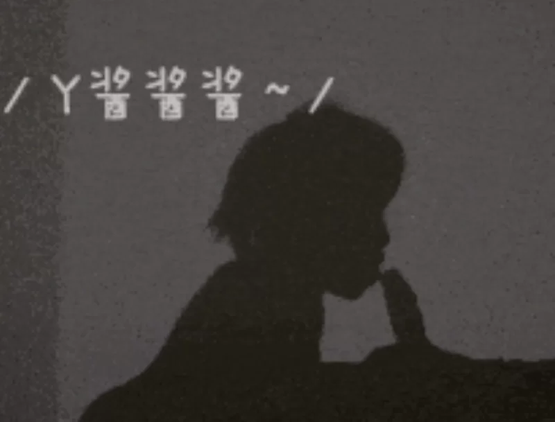 自拍 重口调教反差萝莉母狗 露出灌肠 奶头穿刺 滴蜡烧逼 深喉喝尿 暴力抽打【1+340m】