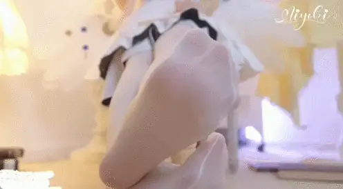 福利姬 [铃木美咲]蔚蓝档案-圣园未花 极品白丝美腿【1v+121M】