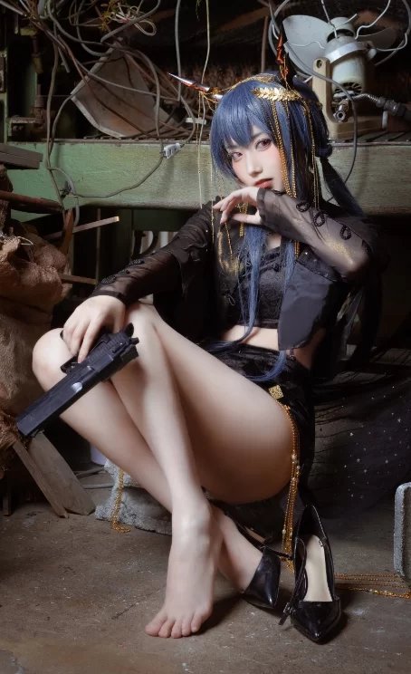 国产coser 切切celia - 明日方舟 陈 音律联觉 12P-188M【12P+188M】