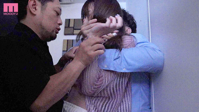 中文字幕 MIDA-087 跟踪网络爆红的可爱女大学生的住址逼迫强奸 宮下【1v+3.03GB】