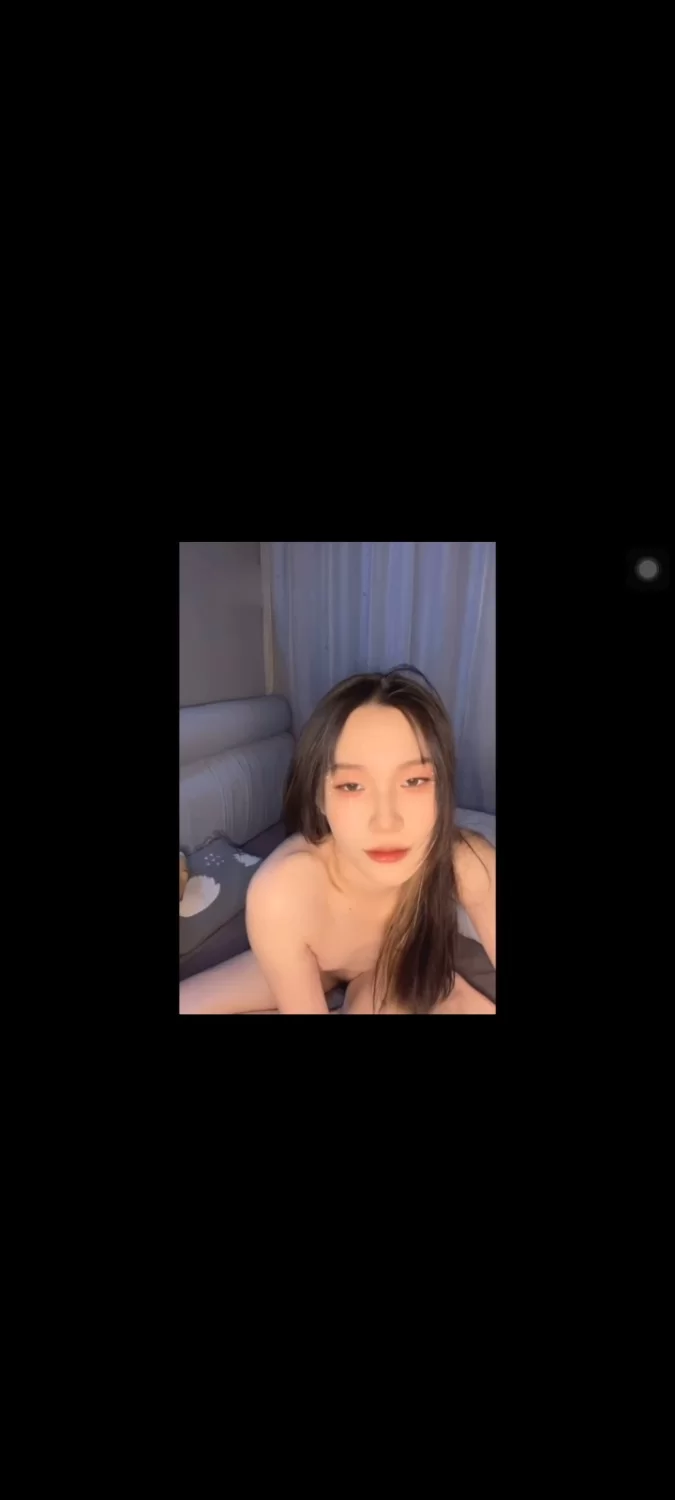 自拍 吉林某职业技术学院反差小姐姐自拍自慰【2v40p+406m】