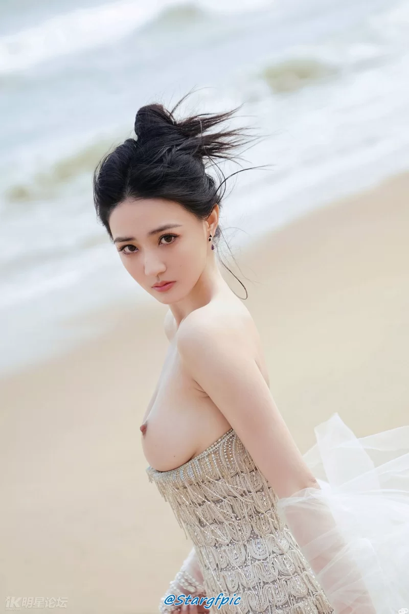 明星换脸 徐璐去衣换脸【140p,6v+42M】