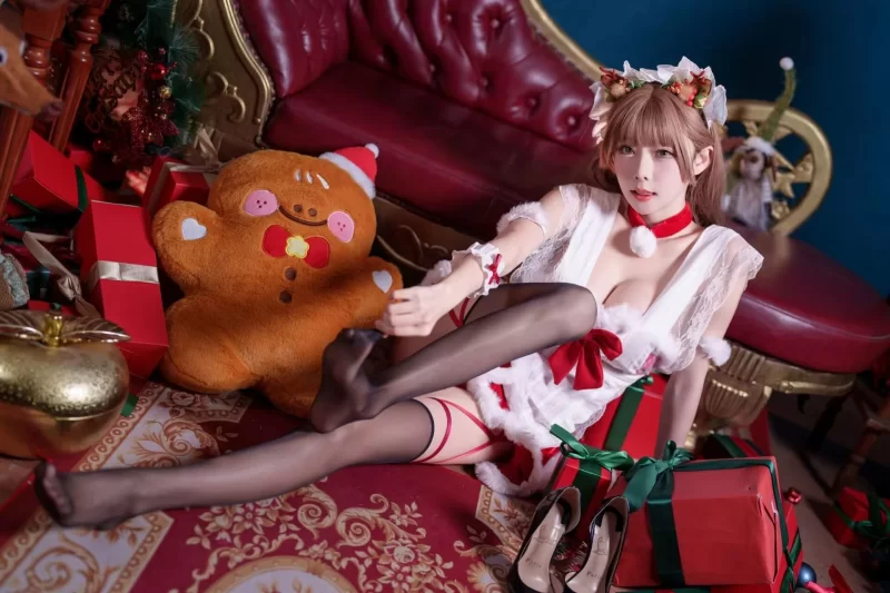 国产coser 香草喵露露新作 - 圣诞红白场景素材[47P2V 3.41G]【47P2V+3.41G】