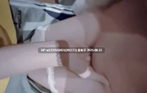 乱伦 海角乱伦大神[意淫自己妹妹]带着妹妹去图书馆借读[1v1.37G]【1+1.37G】