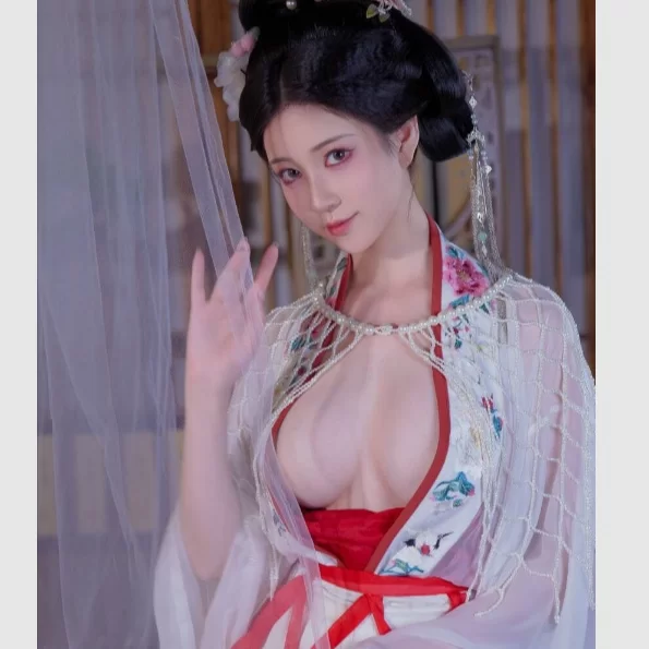 国产模特 精品套图-广寒宫-年年Nnian【1+1.2G】