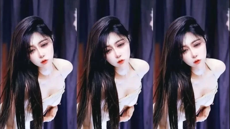 美女御姐 《顶流网红泄密》虎牙丨顶尤颜值天花板极品女神[温情【2+1354MB】