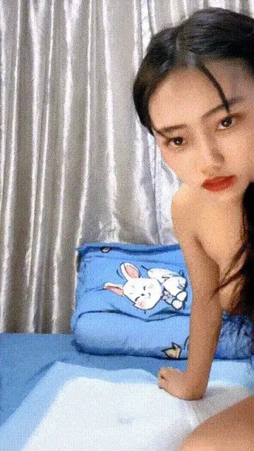 熟女少妇 风骚小少妇的一天全程露脸大秀直播，跟狼友撩骚互动，【2+5813MB】