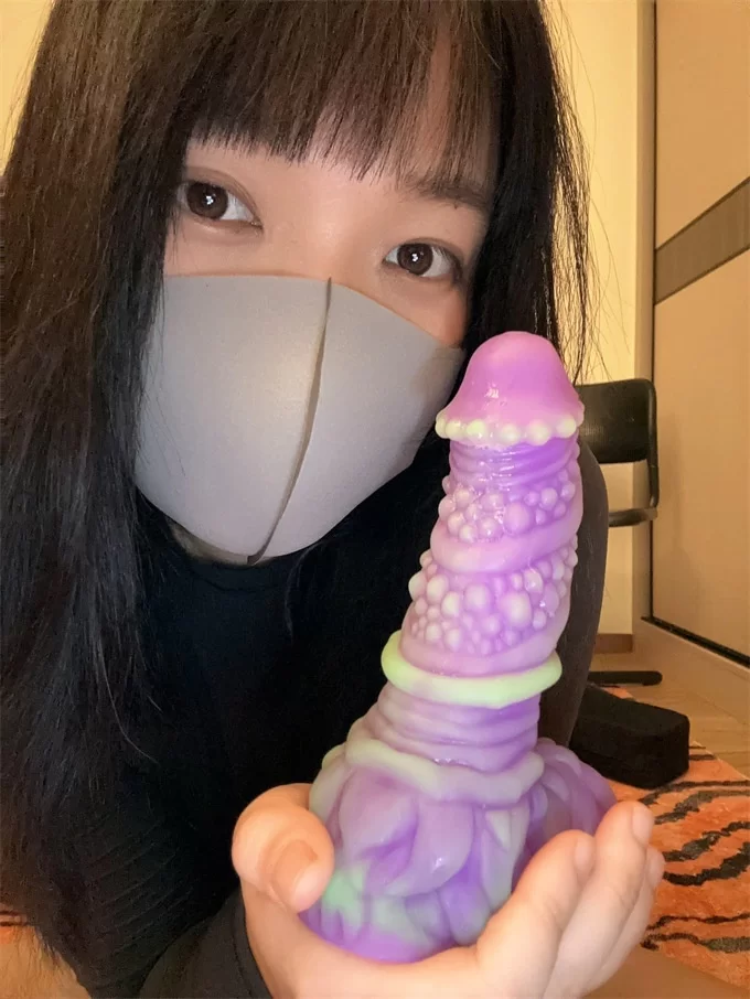 福利姬 12baegirl – 巨乳肥臀 10G白虎萝莉福利【124P72V+10.09G】