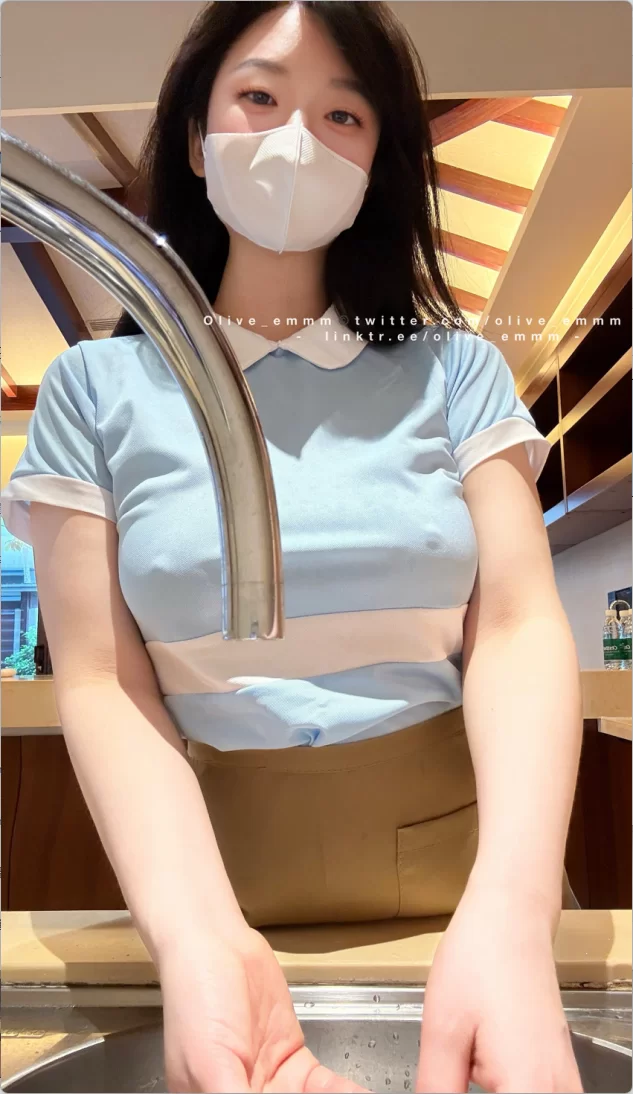 福利姬 Olive – 新作 9分钟 Cos咖啡女仆【27P2V+290MB】