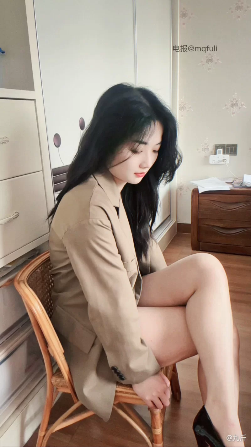 高颜值美女 抖音 今天是九斤明哥 微密圈 最新至：2025.5.21【144PV56V+310M】